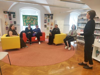 IZDELAVA INDIVIDUALIZIRANIH UČNIH NAČRTOV - 20260507-knjiznica10-jpg.jpg