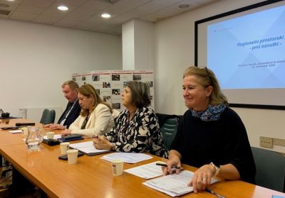 Srečanje z resorji o prvih osnutkih Regionalnega prostorskega plana za Severno Primorsko (Goriško) razvojno regijo - foto2-jpg.jpg